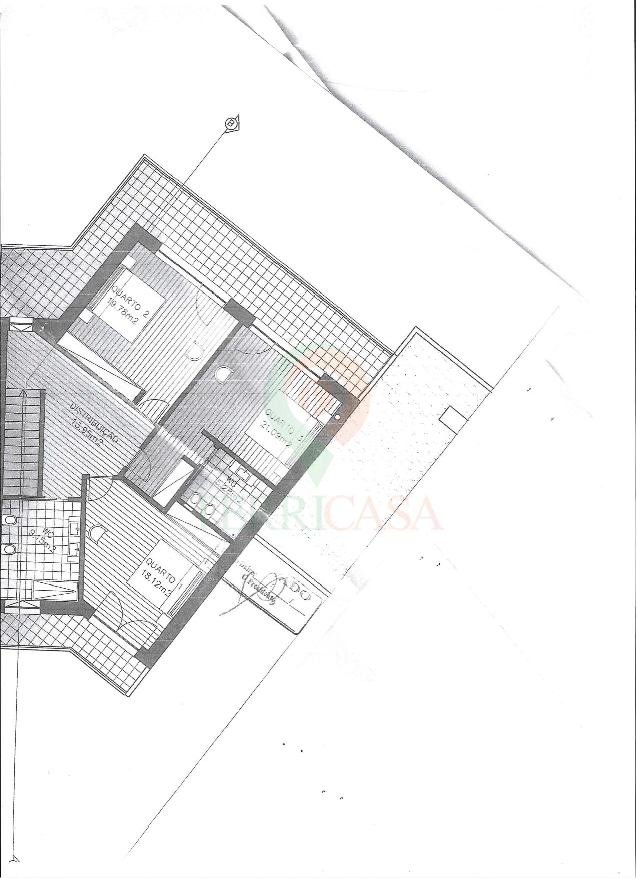 Moradia 4 suítes 1º andar_page-0001